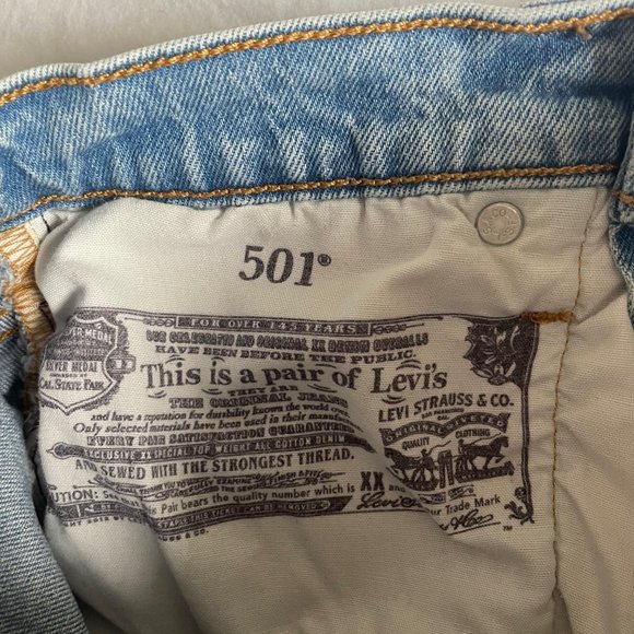 Levi's 501 High Rise Jeans Shorts Waist 24 - Picture 3 of 3